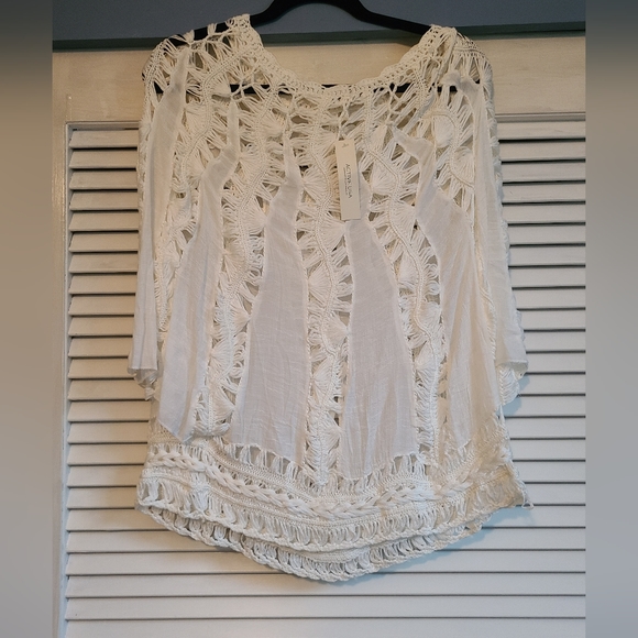 Active USA | white crocheted top | Size small to medium - Picture 3 of 3
